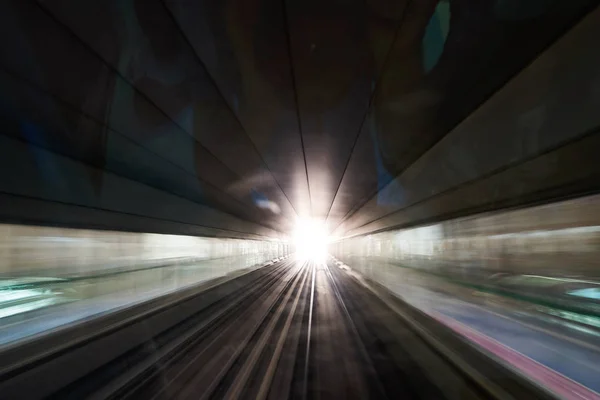 Dubai Metro rail road à luz do dia — Fotografia de Stock