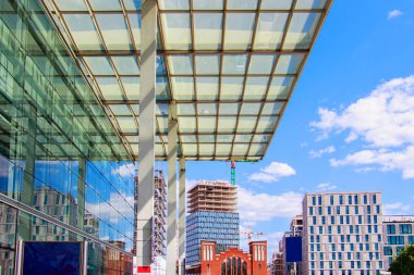 tren istasyonundan çıkış