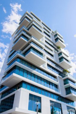 modern tarzda konut bina