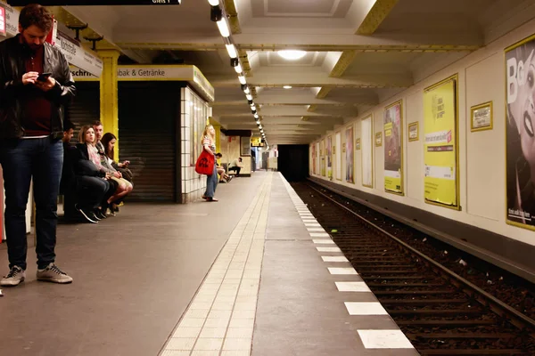 Кохштрассе U-Bahn — стоковое фото