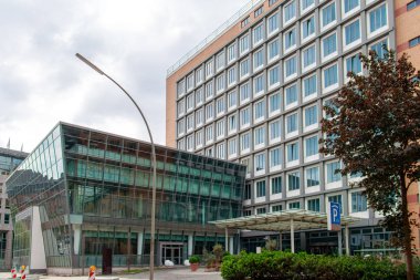 Modern ofis binası