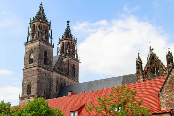 Fassade des Magdeburger Doms — Stockfoto