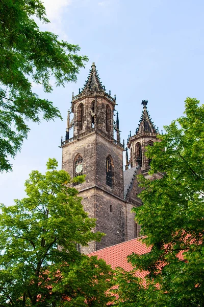 Fachada de la Catedral de Magdeburgo — Foto de Stock