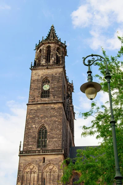 Fachada da Catedral de Magdeburgo — Fotografia de Stock