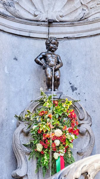 La statue de Manneken Pis vue de face — Photo