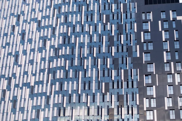 Moderno edificio de oficinas en Bruselas, Bélgica — Foto de Stock