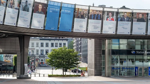 Europaparlamentsbygningen i Brussel, Belgia – stockfoto