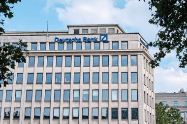 Deutsche bank Binası