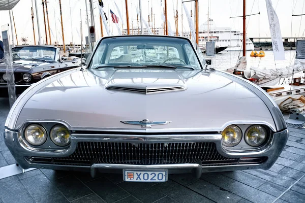 Monaco Monaco September 2019 Een Geparkeerde Klassieke Auto Aangemeerde Boten — Stockfoto