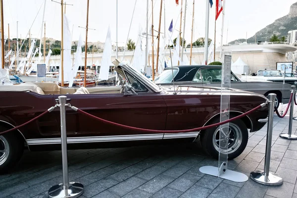 Classic Parked Cars Moored Ships Background Monaco — Stock Photo, Image