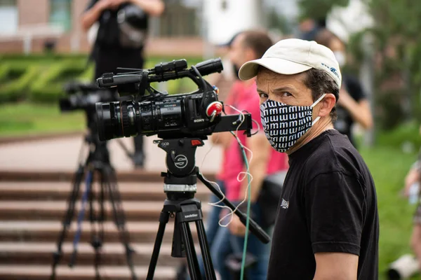 Chisinau Moldova Luglio 2020 Gli Attivisti Protestano Davanti Parlamento Telecamera — Foto Stock