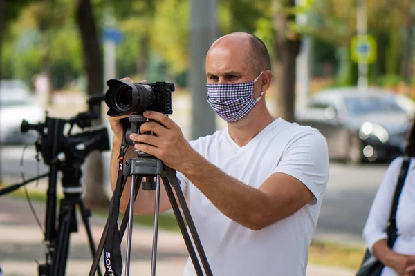 Chisinau Moldova Julio 2020 Activistas Protestando Frente Parlamento Cámara Hombre —  Fotos de Stock