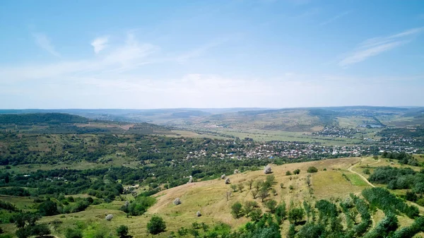 Panorama Tiro Natureza Moldávia Colinas Campos Aldeia Distância — Fotografia de Stock