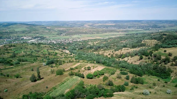 Panorama Tiro Natureza Moldávia Vinhedos Colinas Campos Aldeia Distância — Fotografia de Stock