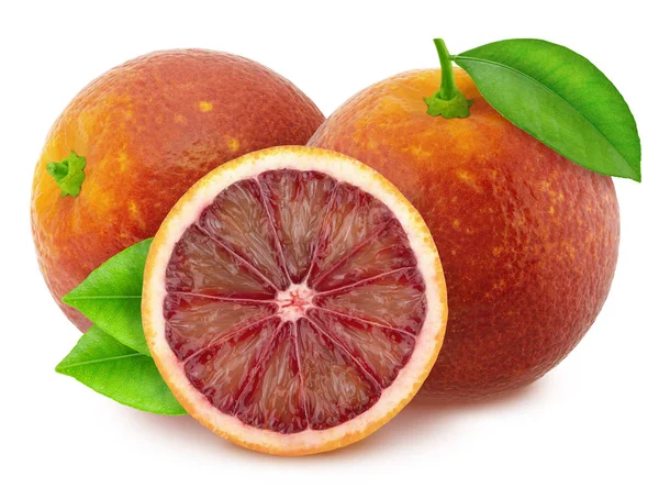 Compositie met rode sinaasappels geïsoleerd op witte achtergrond. — Stockfoto