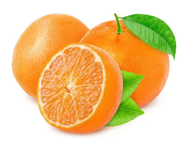 Samenstelling met mandarijnen geïsoleerd op witte achtergrond. — Stockfoto