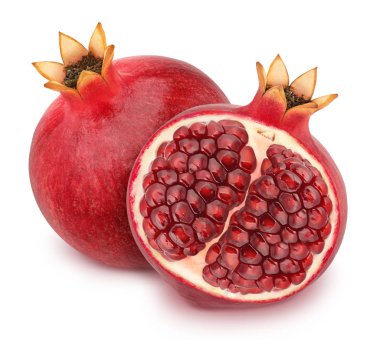 Beyaz arka plan üzerinde izole bütün ve kesilmiş nar ile Kompozisyon. Tasarım öğesi olarak.