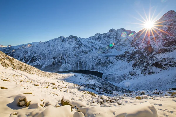 Winter Mountains Morning Landscape Tatra Mountains Bright Sun Sunbeams Mountains — Stock Photo, Image