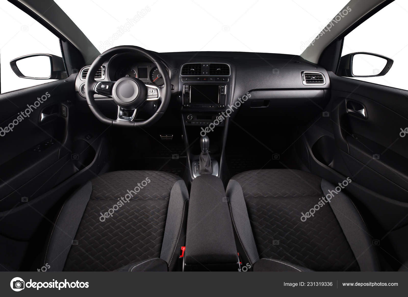分離の黒い車のインテリア 車の中で きれいなインテリアとモダンな車 ストック写真 C Alex Ugalek 分離の黒い車のインテリア 車の中で きれいなインテリアとモダンな車 ストック写真 C Alex Ugalek