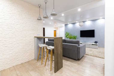 Modern yemek odası.