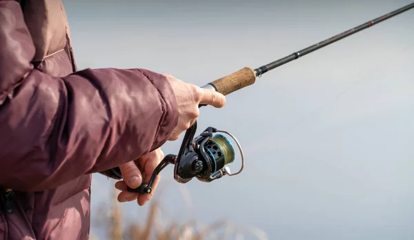 Pescador con caña — Foto de Stock