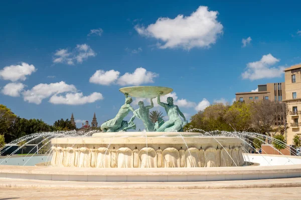 Malta. Bezienswaardigheden in Valletta. Triton fontein. — Stockfoto