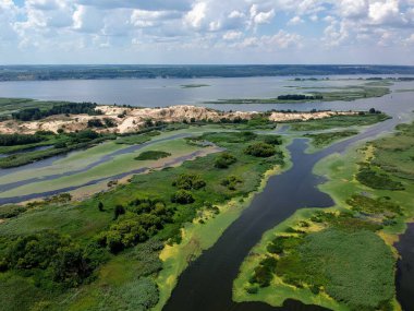 Dinyeper 'in Rzhishchev yakınlarında sel baskını
