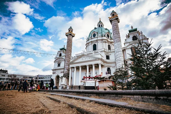 Wien Østerrike Desember 2018 Charles Kirke Eller Karlskirche Med Julemarked – stockfoto