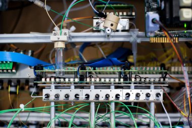 Dağıtım tahtası (kontrol paneli, boru hattı, elektrik paneli), soyut bilimsel arkaplan