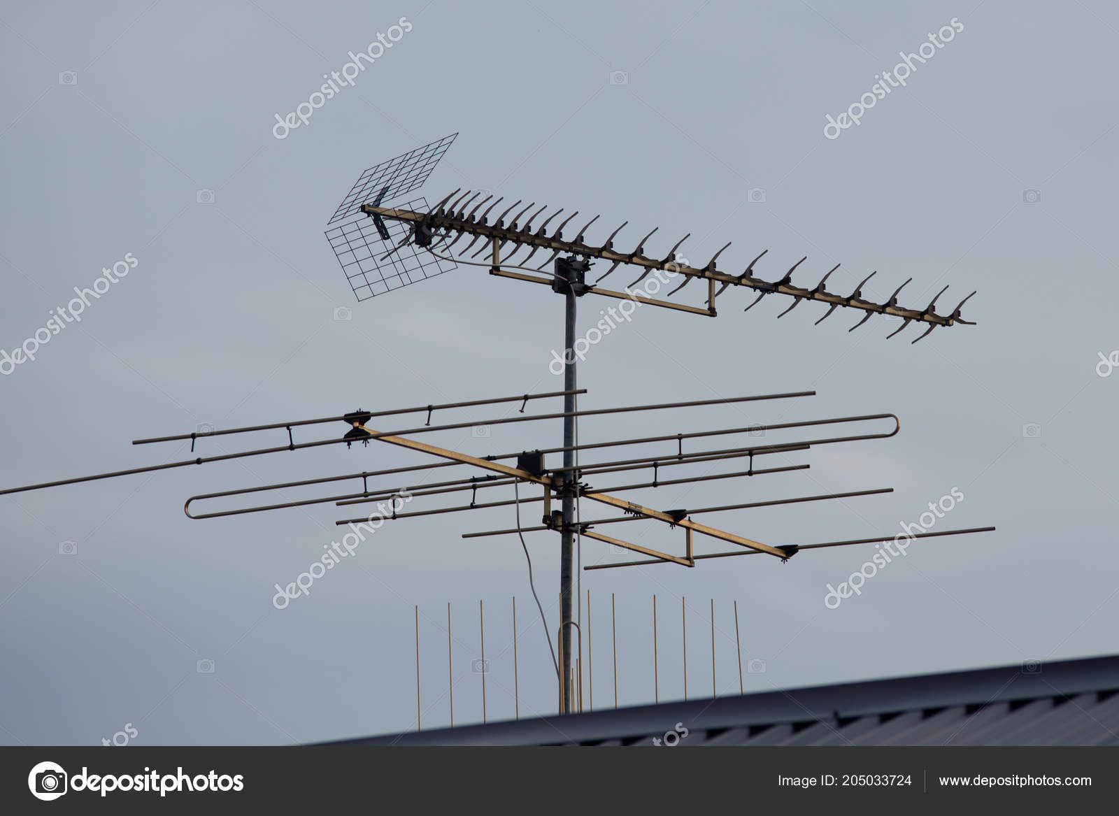 clear blue tv antenna