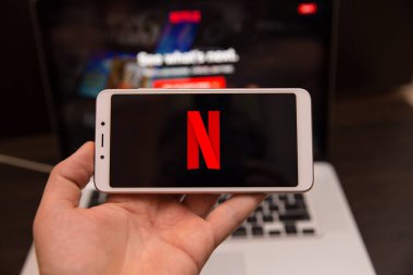 Tula, Rusya Federasyonu - 31 Ekim 2018: - Netflix uygulama android üzerinde çalışan. Netflix akarsu film en popüler küresel sağlayıcısı biridir.