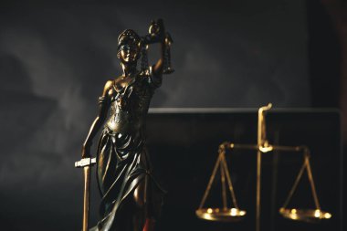 Justitie yol kişileştirme olduğunu