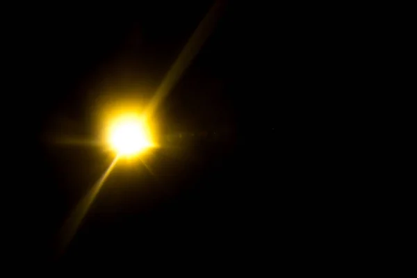 概要黒色の自然太陽フレア — ストック写真