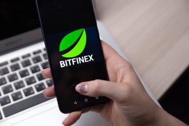 Tula, Rusya Federasyonu - 28 Kasım 2018:Bitfinex cryptocurrency ticaret platformu logosu