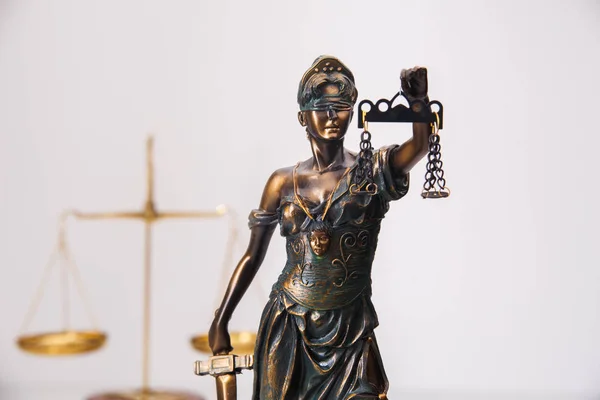 O símbolo da Estátua da Justiça, conceito de direito jurídico i — Fotografia de Stock