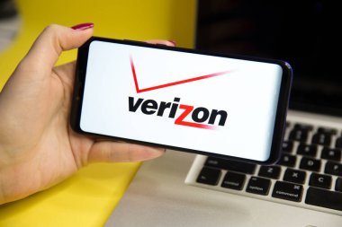 Tula, Rusya - 29 Ocak 2019: göstermek üstünde Verizon logosu