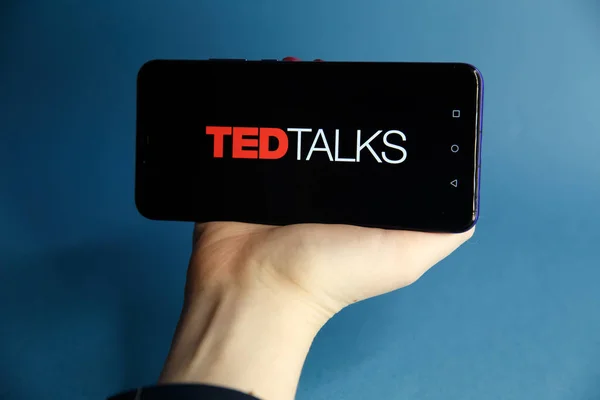 Tula, Rusia - JANUARY 29, 2019: Logo TED Talks yang ditampilkan pada — Stok Foto