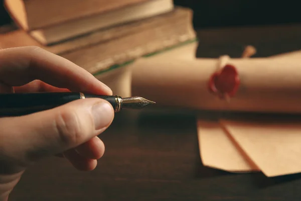 Notarys openbare pen en stempel op testament en laatste zal. Notaris — Stockfoto