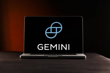 Tula, Rusya - 21 Şubat 2019: bir dizüstü bilgisayarda görüntülenen logosu