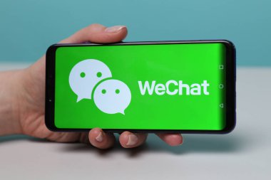 Tula, Rusya - 12 Mayıs 2019: Wechat telefonda görüntülü.