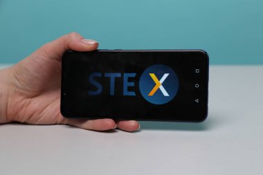 Tula, Rusya-Mayıs 12, 2019: Stex telefon ekranında.