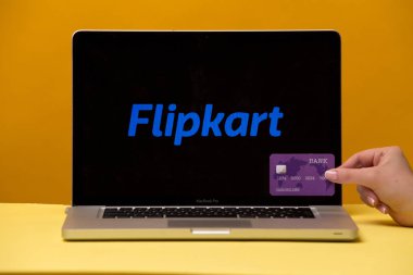 Tula, Rusya 17. 06 2019 Flipkart dizüstü bilgisayar ekranında.