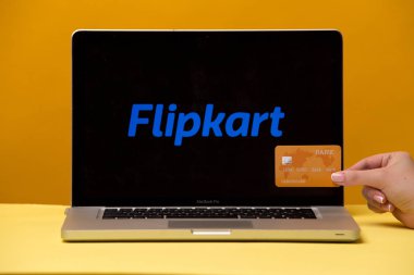 Tula, Rusya 17. 06 2019 Flipkart dizüstü bilgisayar ekranında.