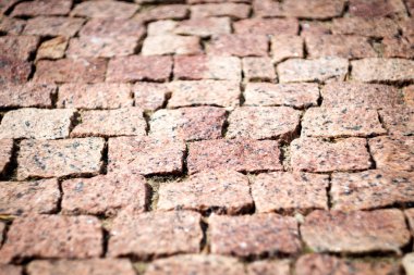 kırmızı-kahverengi dikdörtgen düz olmayan asfalt kaplama