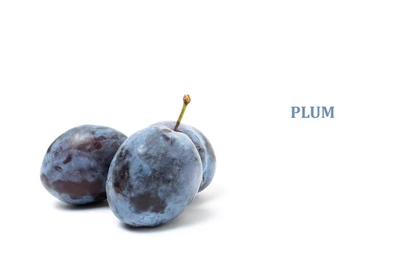 Rijpe Pruimen Een Witte Achtergrond Close Vruchten Vitaminen — Stockfoto