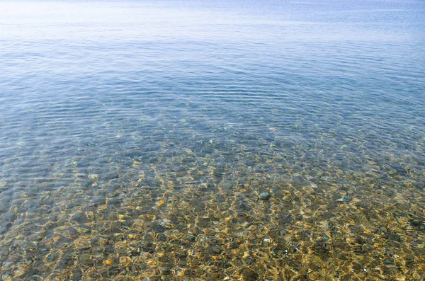 Jest Czysta Woda Dno Piasku Ocean Niebieski — Zdjęcie stockowe