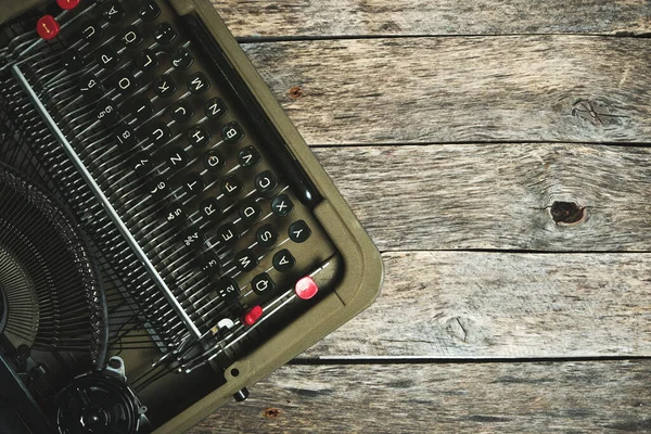 Retro Typewriter Wooden Background Top View — Stock Photo, Image