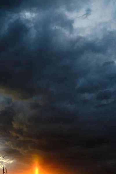 Burza Cumulus Chmury Zachodzie Słońca Tło Nieba Pora Deszczowa — Zdjęcie stockowe