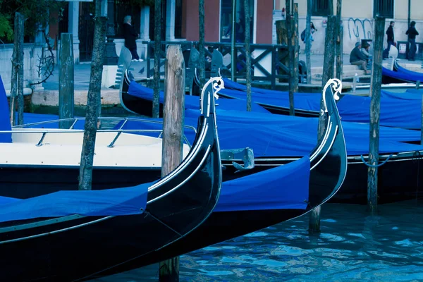 Венецианские Гондолы Пирсе — стоковое фото