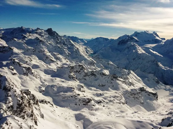 İsviçre Alpleri kışın Verbier 'den